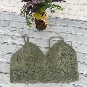 BKK Chance lace bralette size 1X mint green